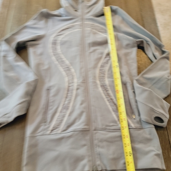 Lululemon In Stride Jacket 6 - Picture 6 of 16